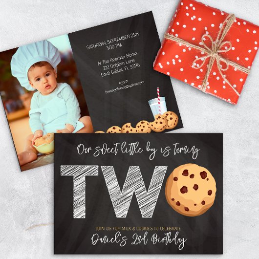 Melk en koekjes "Two Sweet" 2e verjaardag Foto In Kaart
