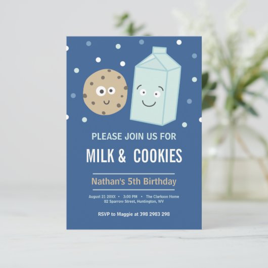 Melk en koekjes verjaardagsdessert uitnodiging (Staand voorkant)