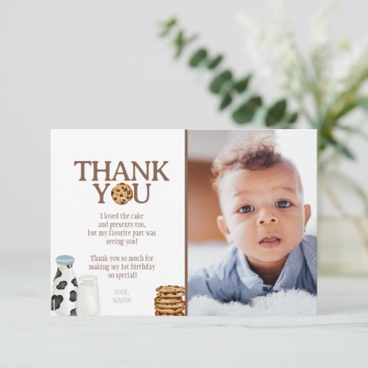 Melk en koekjes Verjaardagsfoto Dank u kaart (Staand voorkant)