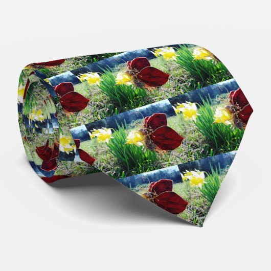 Melk in de Daffodils Stropdas (Opgerold)