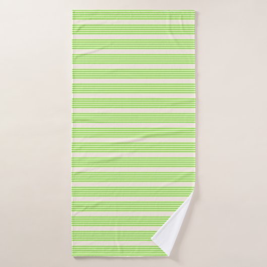 Melkgroen en beige vijf strepen patroon badhanddoek (Badhanddoek)