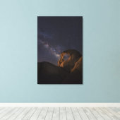 Melkweg en wiellopers | Alabama Hills Canvas Afdruk (Insitu (Houten vloer))