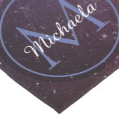 Melkwegheldere kleuren, aanpasbaar monogram korte tafelloper (Hoek)