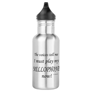 Mellophone Voices zegt dat hij moet spelen Waterfles