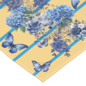 Mellow Yellow Blue Heaven Butterfly Medow Korte Tafelloper (Hoek)