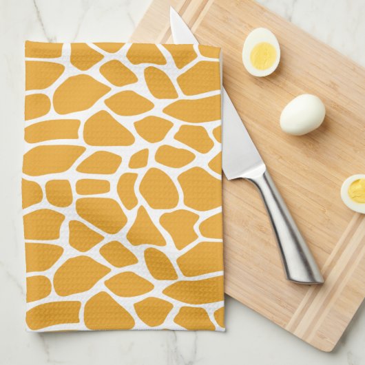 Mellow Yellow Giraffe Pattern Theedoek (Quarter Fold)