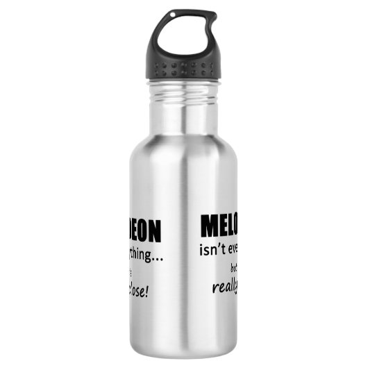 Melodeon is niet alles waterfles  (Voorkant)