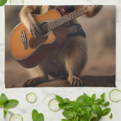 Melodieën van de Savanna A Meerkat Gitaar Serenade Theedoek (Gevouwen)