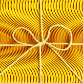 Melted Gold-effect Moiré Stripes - Abstract Trippy Cadeaupapier
