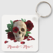 Memento Mori. Schedel met rode rozen Sleutelhanger (Achterkant)
