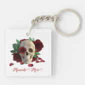 Memento Mori. Schedel met rode rozen Sleutelhanger (Achterkant)