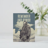 Memorial Day Soldier Clouds Remember and Honor Briefkaart (Staand voorkant)