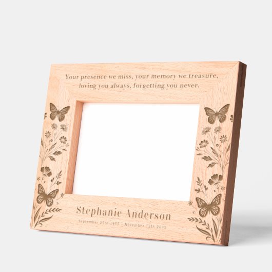 Memorial Floral Butterfly Wood Afbeelding Remembra Gegraveerde Lijstjes (Links)