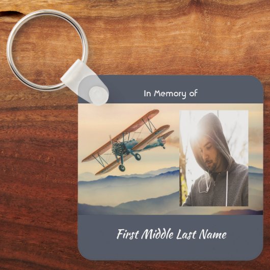 Memorial Keepsake Clouds Biplane Sky Sleutelhanger (Voorkant)