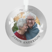 Memorial Keepslag White Dove Faux Silver Ornament (achterkant)