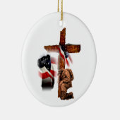 Memorial Kneeling en Salutering Soldaat Cross Keramisch Ornament (Rechts)