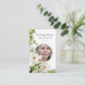 Memorial Prayer Card With White Flowers Visitekaartje (Staand voorkant)