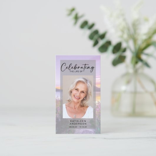 Memorial Prayer Kaart | Lavender Contactkaartje (Staand voorkant)