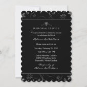 Memorial Service Invitation - Black & White Floral Kaart (Achterkant)