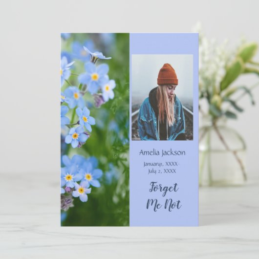 Memorial Service Invite Vergeet-me-niet-bloemen Kaart (Staand voorkant)
