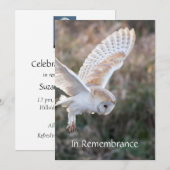 Memorial Service nodigt Barn Owl Bird Flight uit Kaart (Voorkant / Achterkant)