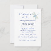 Memorial Service nodigt Dragonfly White Flowers ui Kaart (Achterkant)