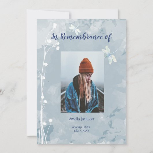 Memorial Service nodigt Dragonfly White Flowers ui Kaart (Voorkant)