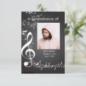 Memorial Service nodigt Muzieknoten uit Kaart (Staand voorkant)