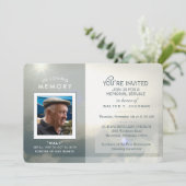 Memorial Service nodigt Peaceful Clouds Blue White Kaart (Staand voorkant)