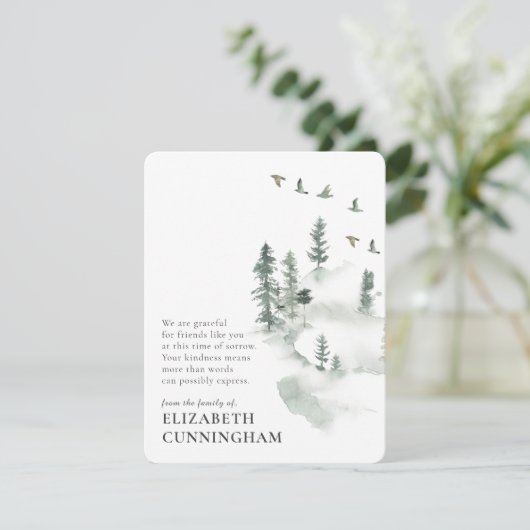 Memorial Simple Waterverf Greenery Pine Forest Bedankkaart (Staand voorkant)