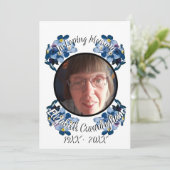 Memorial Vergeet me niet bloemrijke fotoprogramma Aankondiging (Staand voorkant)