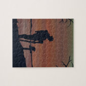 Memorial, Veternas Day, silhouette solider bij gra Legpuzzel (Horizontaal)