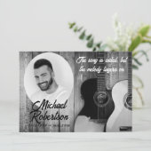 Memorial voor zwarte en witte elektrische gitaren kaart (Staand voorkant)