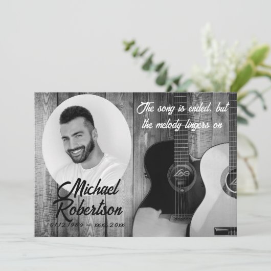 Memorial voor zwarte en witte elektrische gitaren kaart (Staand voorkant)