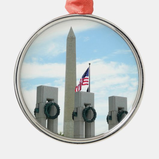Memorial Washington Monument en WWII in DC Metalen Ornament (Voorkant)