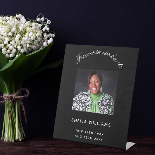 Memorial zwarte witte foto reclamebord met voetstuk
