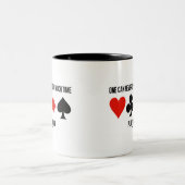 Men kan nooit teveel tijd spenderen het Spelen Bru Tweekleurige Koffiemok (Center)