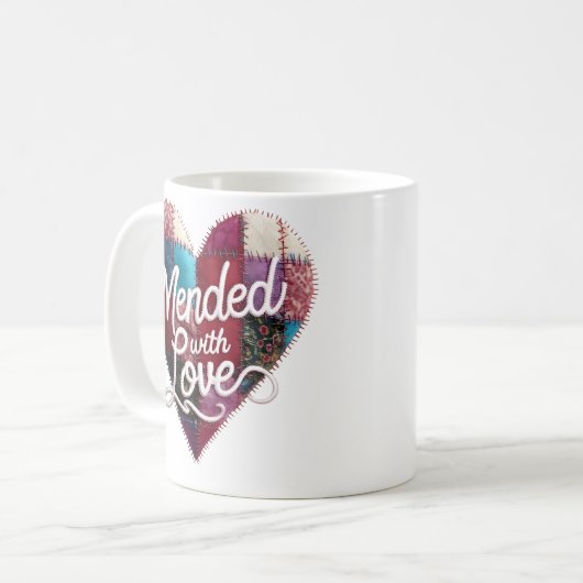 Mended with Love Mug – Heartfelt Patchwork Gift Koffiemok (Voorkant links)