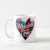Mended with Love Mug – Heartfelt Patchwork Gift Koffiemok (Links)