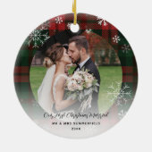 Meneer en mevrouw Eerste Kerstmis Plaid Rustieke V Keramisch Ornament (Achterkant)