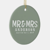 Meneer en mevrouw eerste kerstversiering keramisch ornament (Rechts)