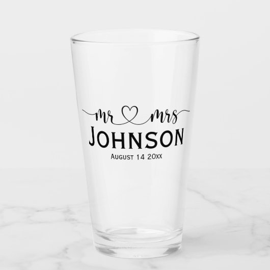 Meneer en mevrouw met harttypografie aangepaste tr glas (Voorkant)