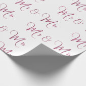 Meneer en Mevrouw Script Burgundy Cadeaupapier (Hoek)