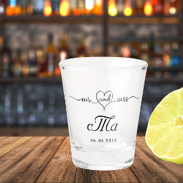 Meneer mevrouw pasgetrouwden monogram huwelijksfee shot glas