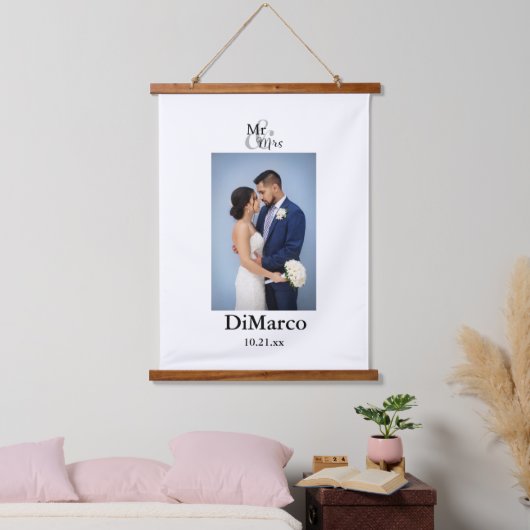 Meneer & Mevrouw Trouwfoto met Naam & Datum Hangend Wandkleed (Slaapkamer)
