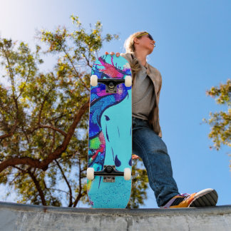 Mengsel van mediapoorten persoonlijk skateboard