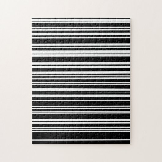 Menigten oneven zwarte en witte strepen legpuzzel (Verticaal)
