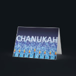 Menorah en Snow Feestdagen Kaart<br><div class="desc">Wens iemand een blije Chanukah met dit mooie Chanukah-wenskaart. Deze kaart toont een kalm en vreedzaam afbeelding van de menorah met zachte sneeuwvlokken die op de achtergrond vallen. Iedereen zou graag een envelop openen met dit Chanokah-wenskaart erin. En wie vindt het niet leuk om een slakkenpost af en toe te...</div>