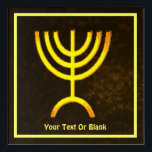 Menorah Flame Acryl Muurkunst<br><div class="desc">Een bruine en gouden digitale weergave van de joodse zeven-vertakte menorah (Hebreeuws: מְ נ וֹ ה ‎). Voeg je eigen tekst toe. De zeven-vertakte menorah, die wordt gebruikt in het draagbaar toevluchtsoord dat door Mozes in de wildernis en later in de tempel in Jeruzalem is opgezet, is sinds de oudheid...</div>