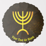 Menorah Flame Ballon<br><div class="desc">Een bruine en gouden digitale weergave van de joodse zeven-vertakte menorah (Hebreeuws: מְ נ וֹ ה ‎). Voeg onze eigen tekst toe. De zeven-vertakte menorah, die wordt gebruikt in het draagbaar toevluchtsoord dat door Mozes in de wildernis en later in de tempel in Jeruzalem is opgezet, is sinds de oudheid...</div>
